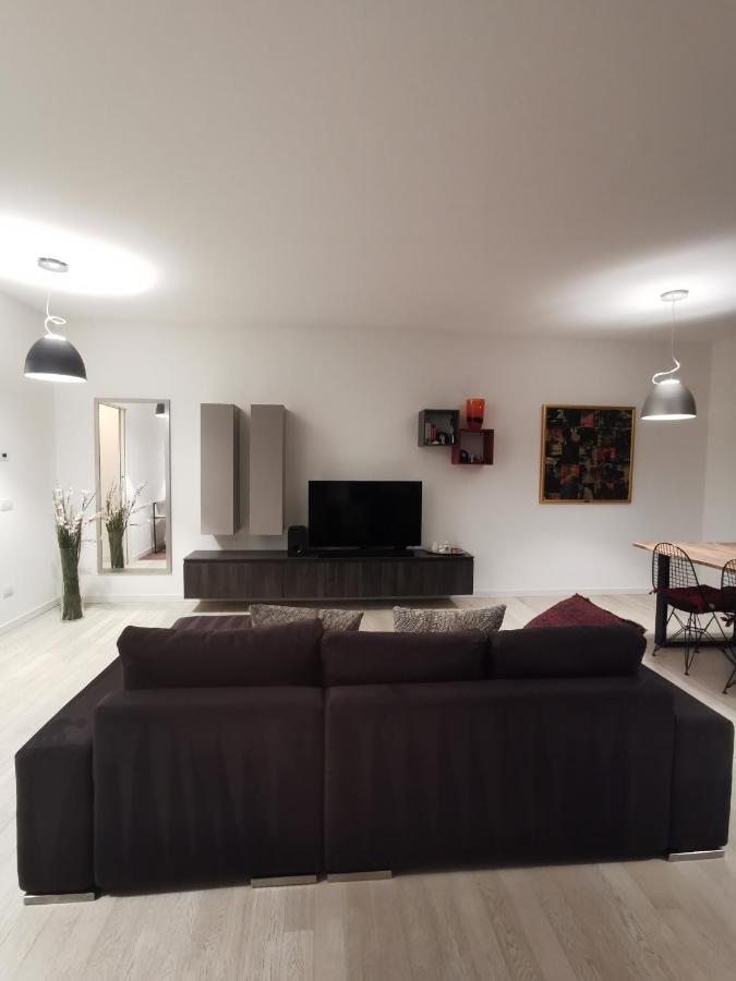 Appartamento La Casa Di Greta Monza Esterno foto